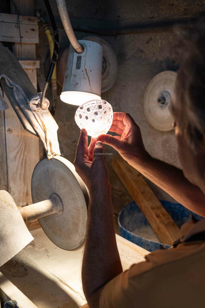 Machines dans l'atelier pour fabriquer 