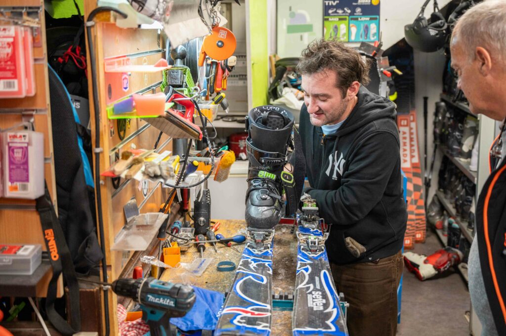 Location de ski à Ax-les-Thermes avec une réduction skirail 