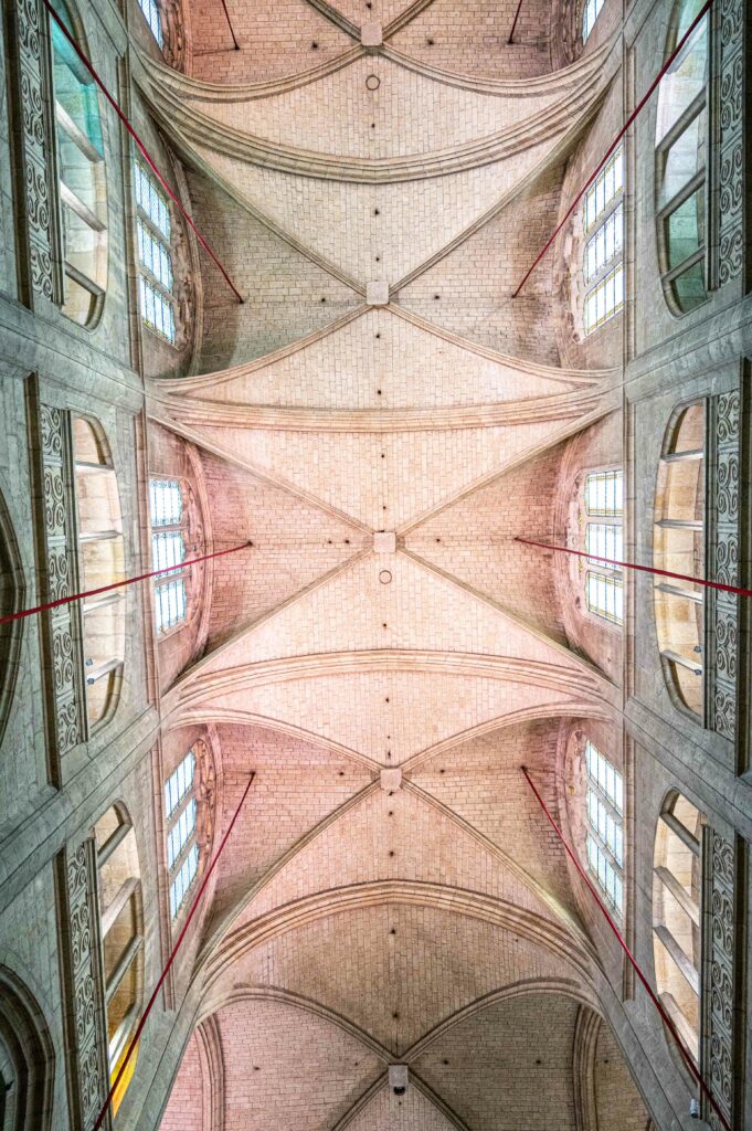 Cathédrale Sainte-Cécile Auch - découvrir le Gers en train, Guillaume Payen Voyage