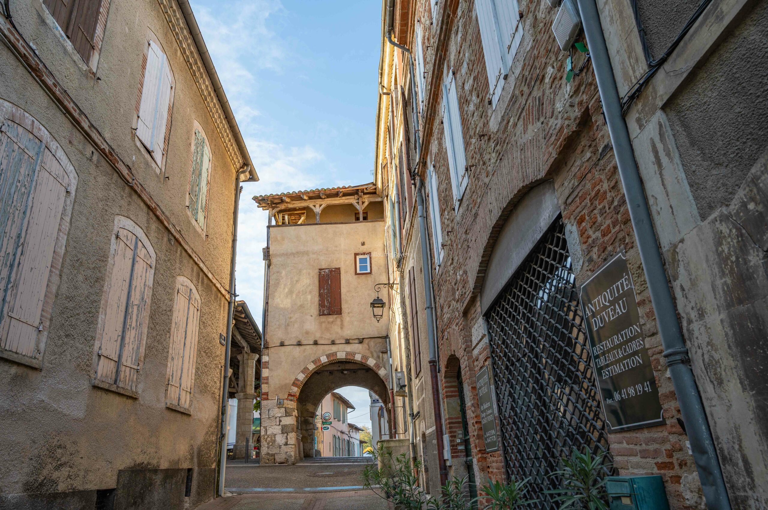 Le marché de Gimont - découvrir le Gers en train, Guillaume Payen Voyage