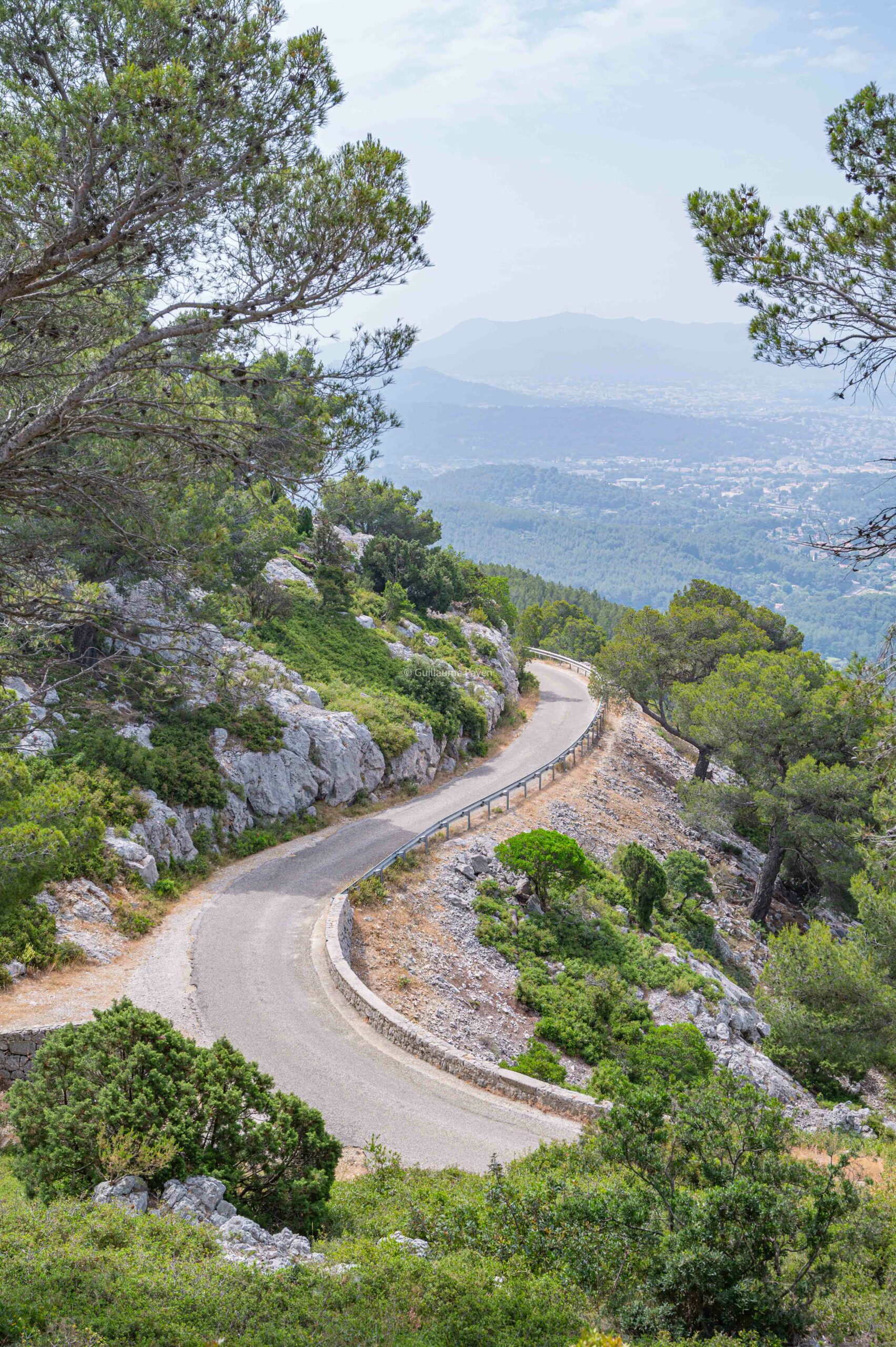 randonnée massif du Gros Cerveau proche de Toulon randonnée massif du Gros Cerveau proche de Toulon