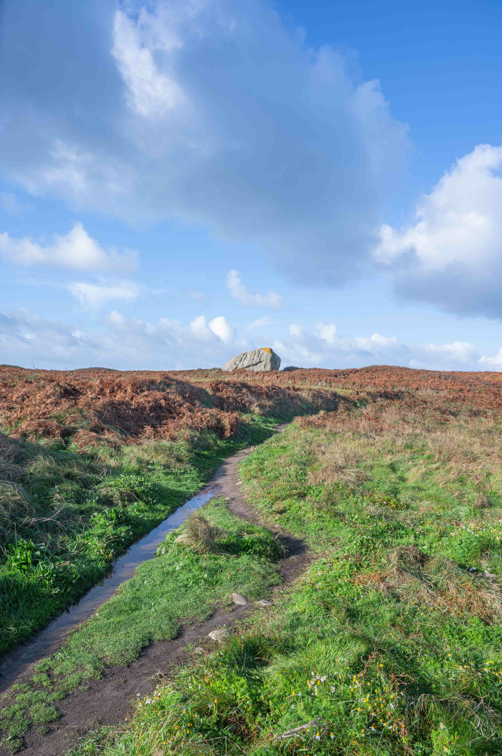 vue sur Roc’h Pelguent, finistère, Pays des Abers, Bretagne