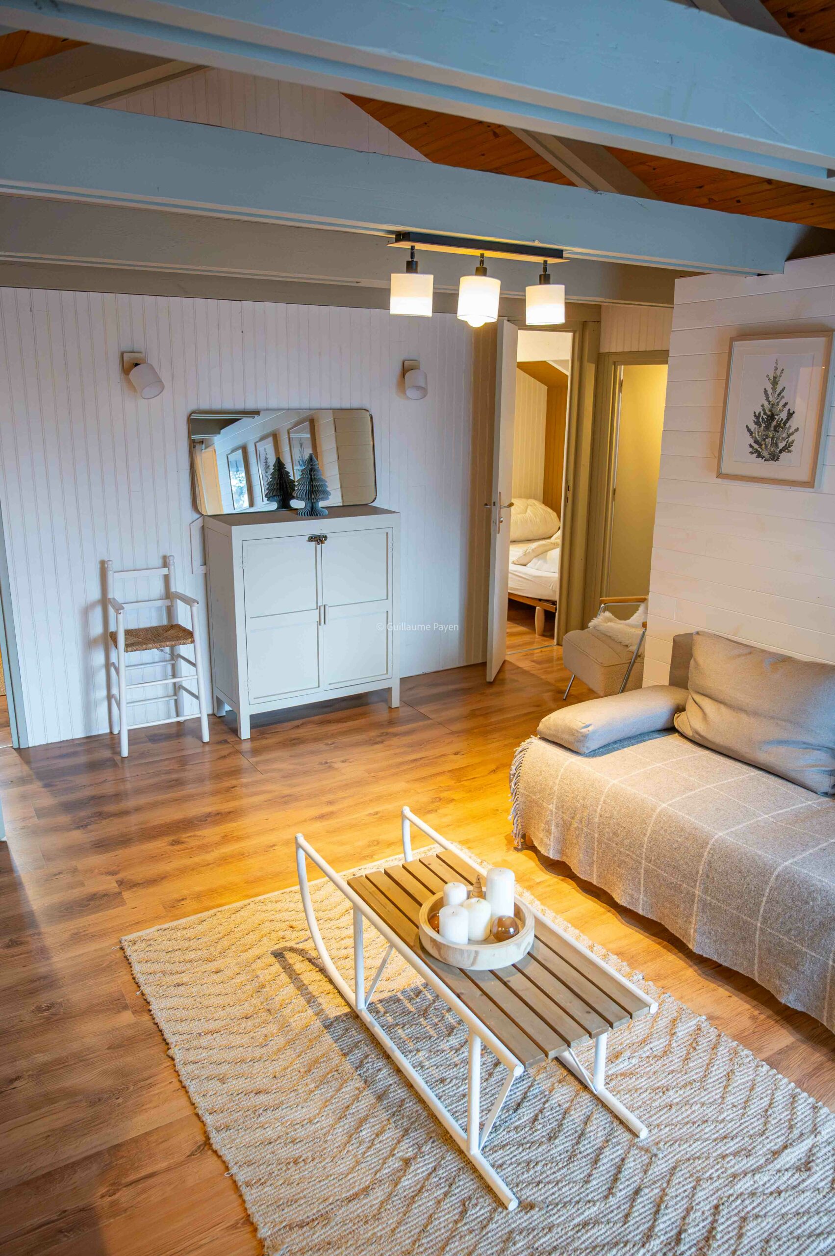 Vue de l'intérieur du chalet Dormir dans un Chalets au Prat Mataou dans la station de Guzet